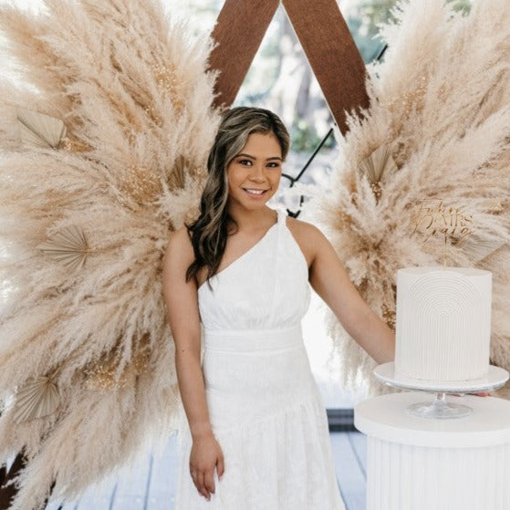 Pampas Angel Wings - On Stand